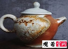 柴烧茶壶最难得的颜色