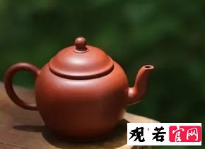 买了一把朱泥小壶,泡岩茶太合适了