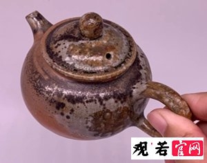 朱泥柴烧紫砂壶的使用与养护:打造完美茶艺伴侣