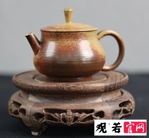 保护柴烧紫砂壶包浆的正确清洗方法