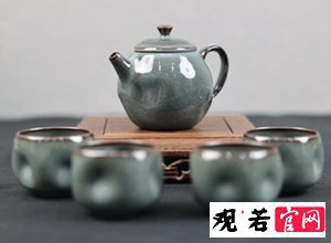 探秘机车壶：了解与辨别机车柴烧紫砂壶的绝妙艺术