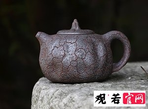 纯手工正宗宜兴柴烧紫砂壶正品价格揭秘