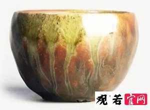 柴烧效果:陶艺中的自然美与独特韵味