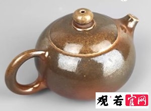 探索建水紫陶柴烧过程:从黏土到艺术品的转变