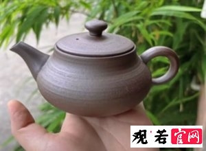 "陶艺家的匠心之作:观若柴烧盏的技艺与魅力"