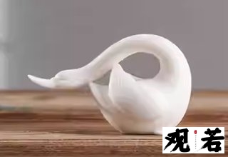 骨瓷VS高白玉泥瓷:你知道它们有什么区别吗?