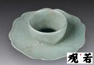 别再被假龙泉瓷器骗了!这四个小技巧帮你分辨真假